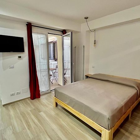 Porta D Ossuna Comfort Apartments Palermo Luaran gambar