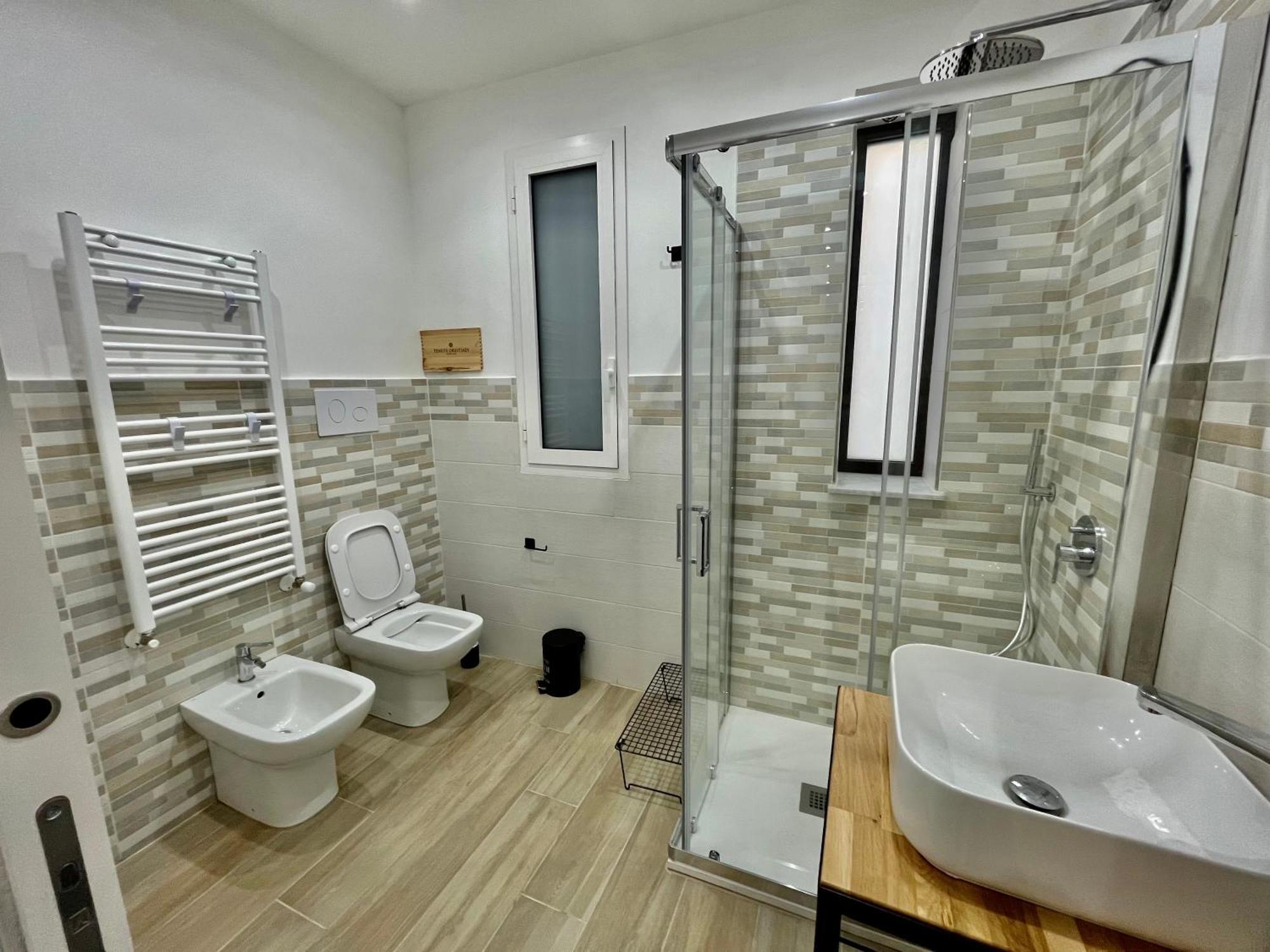 Porta D Ossuna Comfort Apartments Palermo Luaran gambar